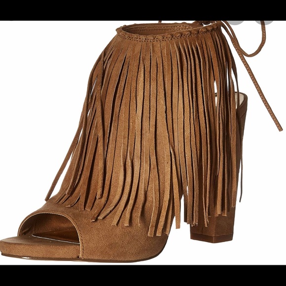 Carlos Santana Shoes - Fringe heels!